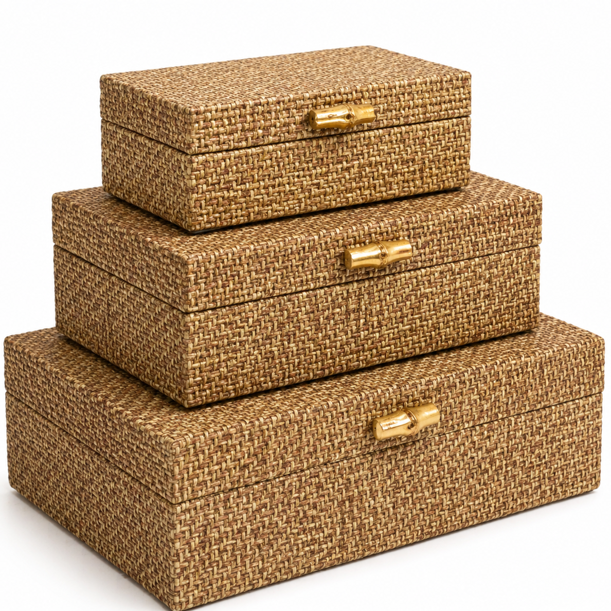 Caja de bejuco con herraje