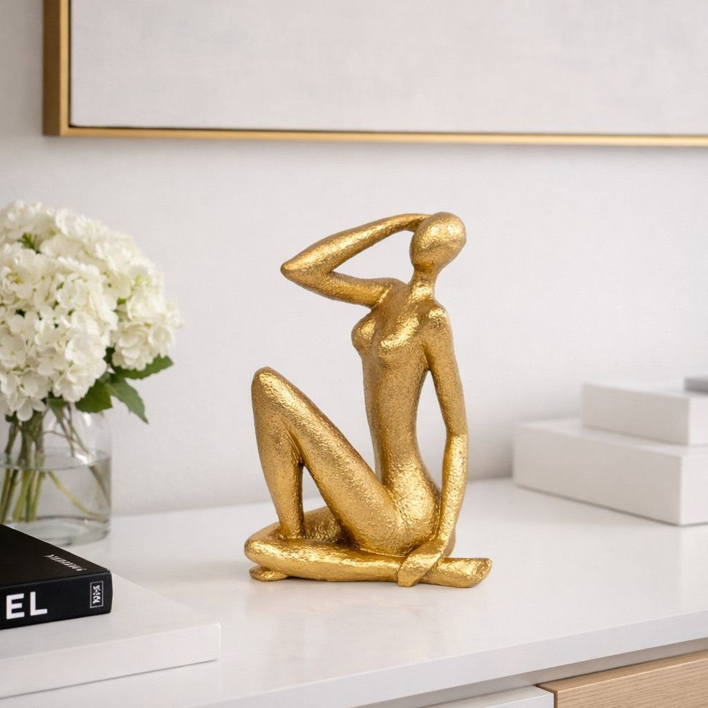 Escultura Mujer Dorada (figura humana)
